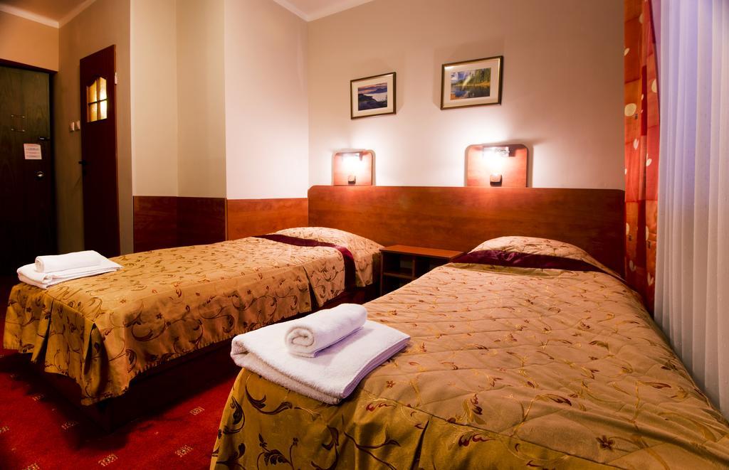 Hotel Orion Sosnowiec Esterno foto