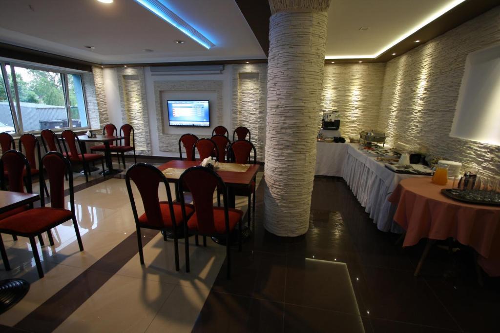 Hotel Orion Sosnowiec Esterno foto